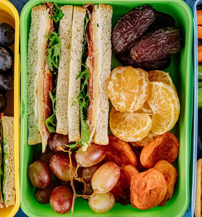 15 Easy Healthy Snacks: Quick Recipes and Ideas for All Ages and Occasions