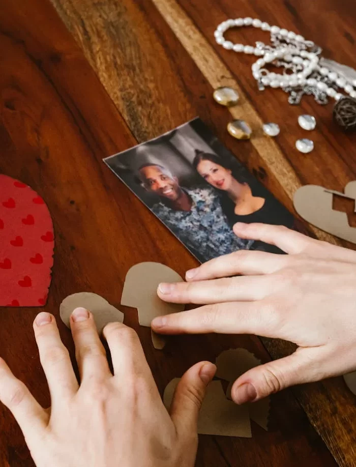 8 Tips on How to Deal With a Breakup and Heal Emotionally