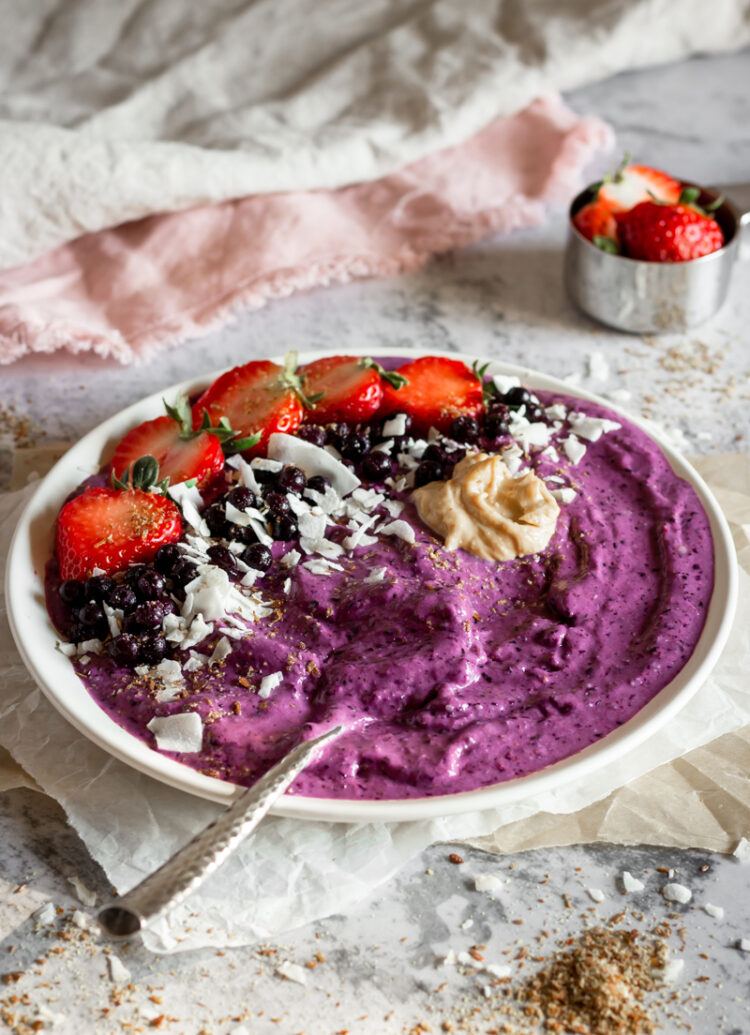 healthy blueberry smoothie bowl recipes