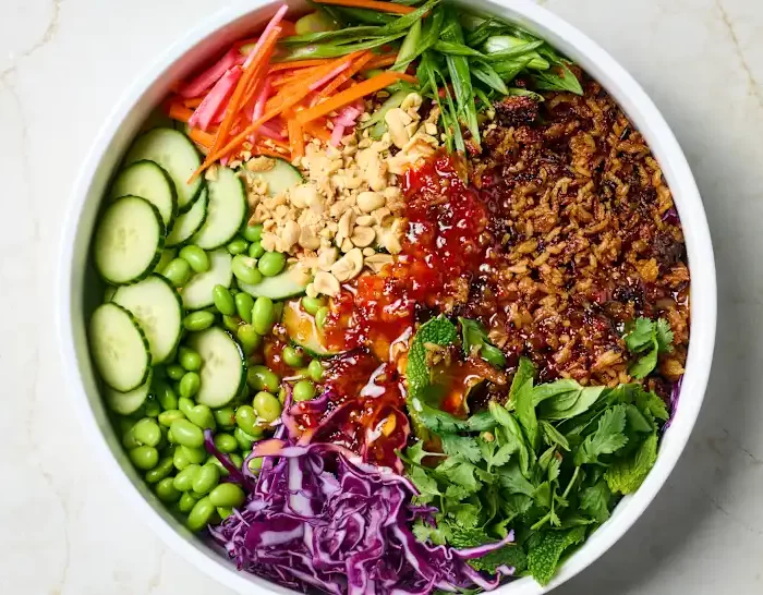 22 Summer Salad Recipes Perfect for Easy Dinners and Cold Refreshing Meals