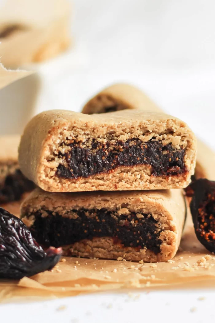 23 Healthy Fall Desserts & Treats For a Crowd to Enjoy Without the Guilt or Calories